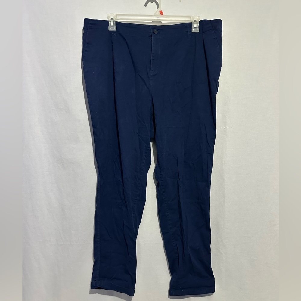 Cato Women’s Navy Skinny Dress Pants – Size 24